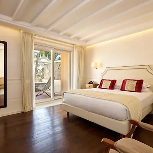 Degli Artisti Hotel