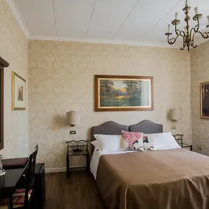 Residenza In Farnese Hotel