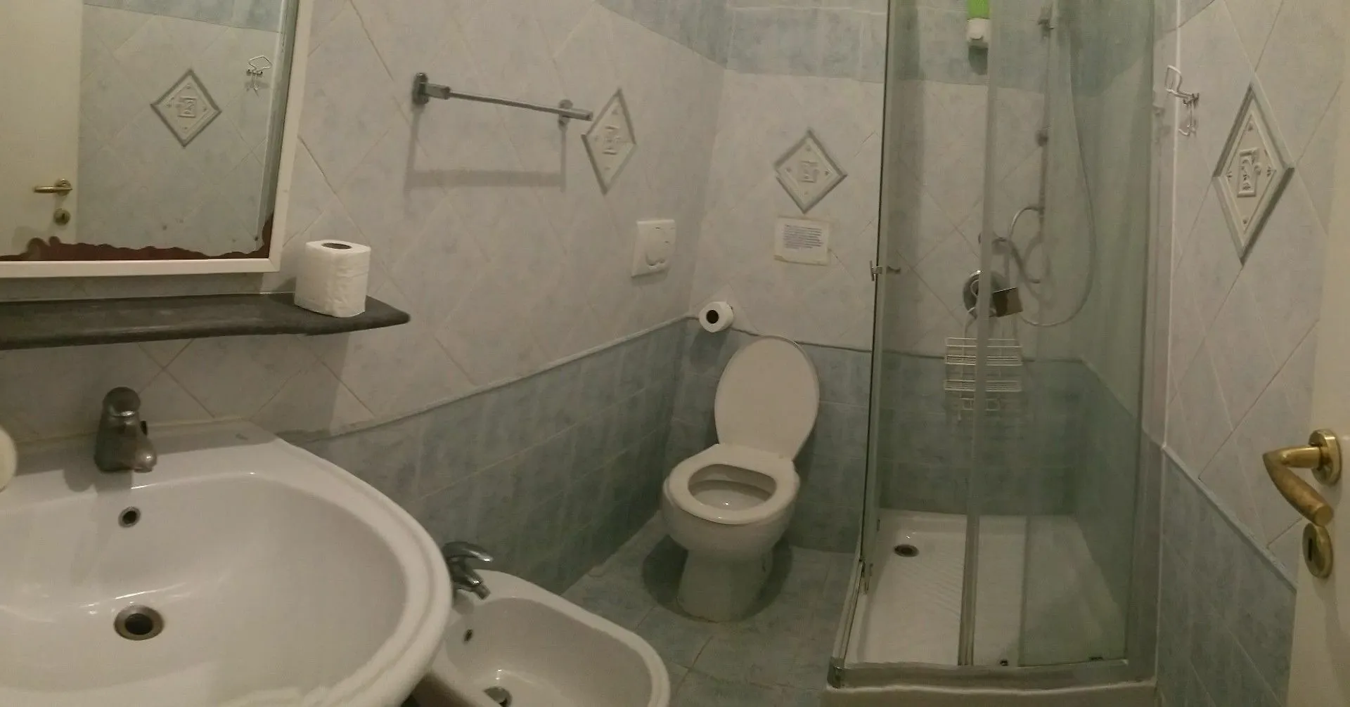 Walter Rooms Rome Italy